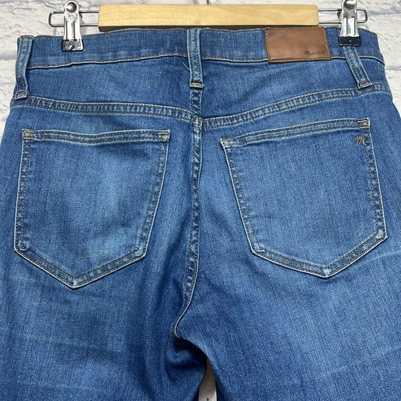 Madewell 9” High-Rise Skinny Crop Distressed Jeans - Picture 5 of 8